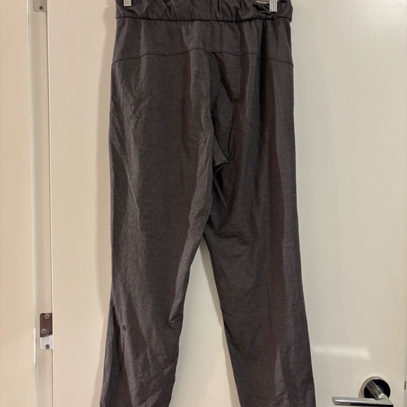 Lululemon “On the Fly” Pant 27” - Heathered Black - Picture 3 of 3